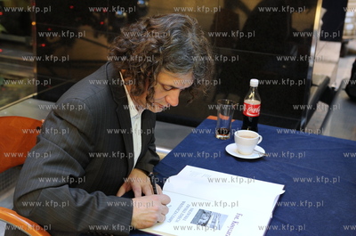 Centrum Handlowe Manhattan w Gdansku Wrzeszczu. Maciej...