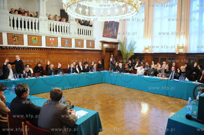 Sopot. I Sesja nowo wybranej Rady Miasta. Wybory przewodniczacego...