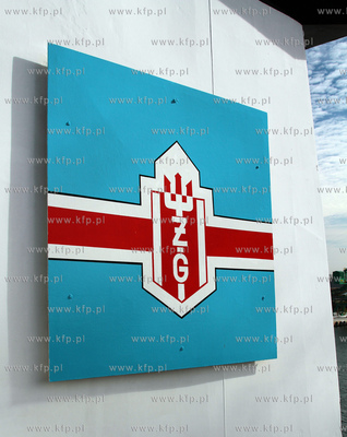 Kontenerowiec Zeglugi Gdanskiej Corina w porcie gdanskim.
06.03.2013
Fot....