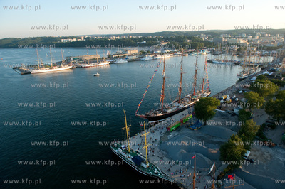 Tall Ships' Races 2009 w Gdyni z lotu ptaka. Zlot Wielkich...