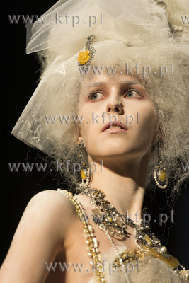 Gdańsk. Teatr Szekspirowski. Gala Amber Look JEWELLERY&FASHION...