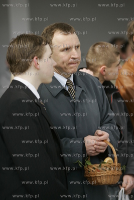 Swieta Wielkiej Nocy. Jacek Kurski z synem Antonim...