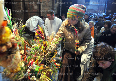 Msza Sw. w kosciele sw. Jana w Gdansku na zakonczenie...
