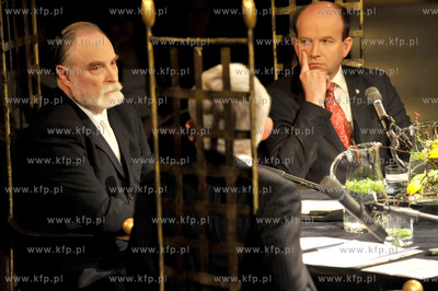 Gdansk. Filharmonia Baltycka. Areopag Gdanski. Debata...