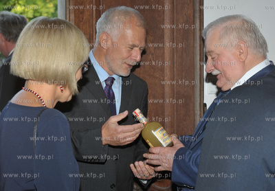 Przyjecie urodzinowe z okazji 68 urodzin Lecha Walesy...