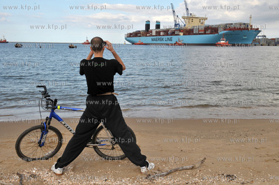 Najwiekszy kontenerowiec swiata Maersk Mc-Kinney Moller...