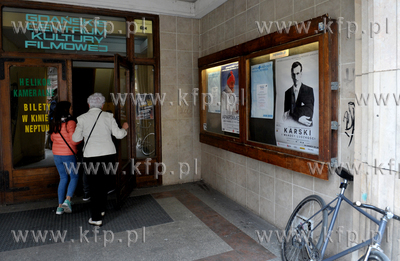 Gdansk kino Neptun, dawne Leningrad. Wejscie do kin...