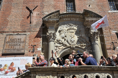 Gdansk. Swieto Miasta. Parada i inscenizacja  na ul....