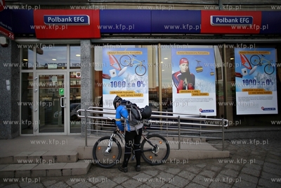 Gdansk. PolBank przy ul. Rajskiej.
29.02.2012
fot....