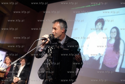 Gdansk. Ratusz Staromiejski. Benefis Anny i Jacka Mydlarskich,...