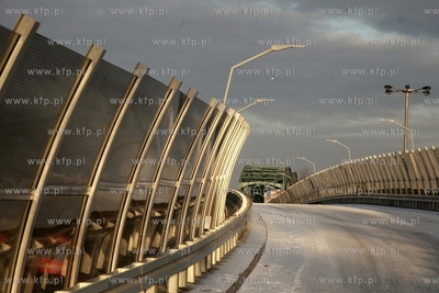 Gdansk. Wiadukt nad Grunwaldzka w ciagu budowanejTrasy...