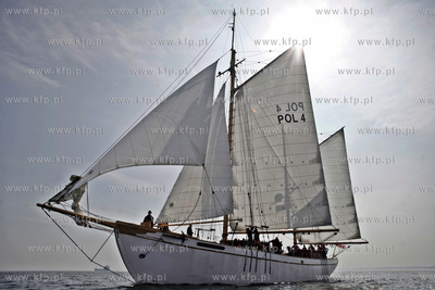 Zatoka Gdanska. Proba morska wyremontowanego zaglowca...