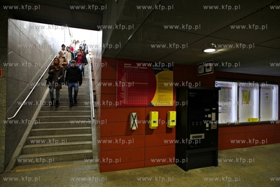 Wyremontowany przystanek Szybkiej Kolei Miejskiej Gdansk...