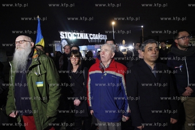 Manifestacja poparcia dla Ukrainy na Placu Solidarnosci...