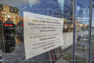 Koronawirus. Zamknięta restauracja w Gdańskui po...