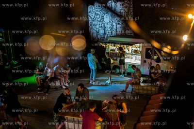 Gdańsk.  Życie kulturalno - rozrywkowe na terenach...