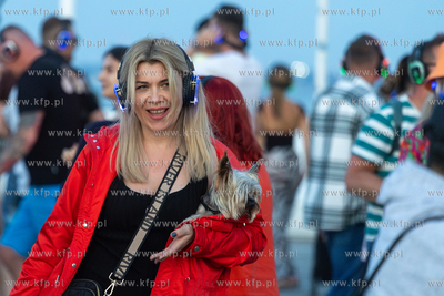 Sopot. Molo. Dni Kurortu w Sopocie. Nz. Silent disco....