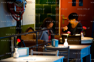 Sopot. Restauracja, bar Spoldzielnia Literacka
09.08.2011
fot....