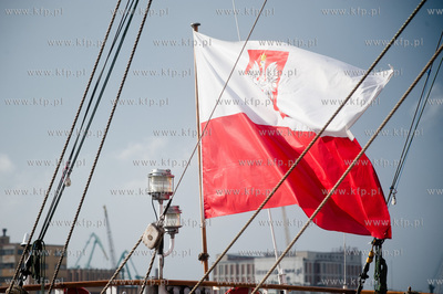 Gdynia. Nabrzeze Pomorskie. Zaglowiec Fryderyk Chopin...