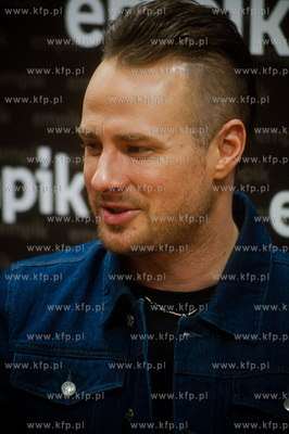 Gdansk. Salon Empik w C.H. Galeria Baltycka. Spotkanie...