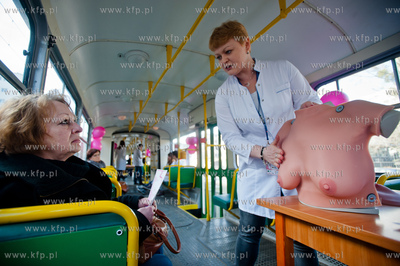 Gdansk. Zabytkowy tramwaj typu 102Na z 1970 roku. Przygotowana...