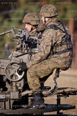 Centralny Poligon Sil Powietrznych w Ustce. Strzelanie...