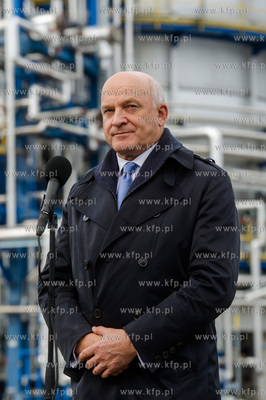 Gdansk. Wizyta Premier RP Ewy Kopacz w siedzibie Grupy...