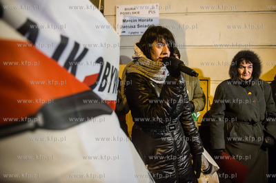 Gdynia. Pikieta Solidarnie dla Polski, zorganizowana...
