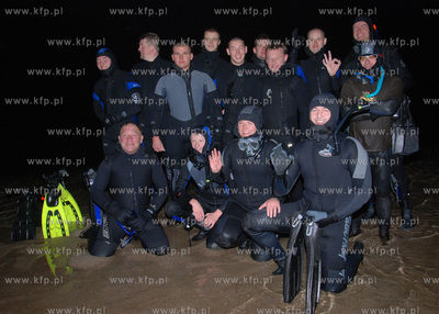 IV Marsz Sledzia Kuznica - Rewa. 14 smialkow przeszlo...