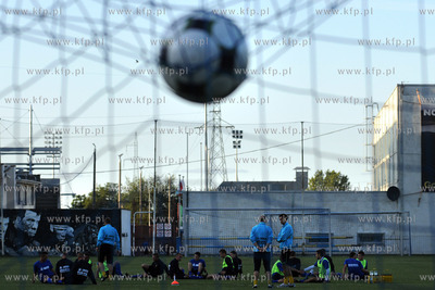 Boisko Gdynskiego Osrodka Sportu i Rekreacji przy ul....