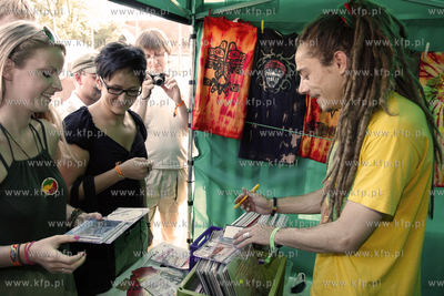 Junior Tshaka [CH] zwyciezca European Reggae Contest...