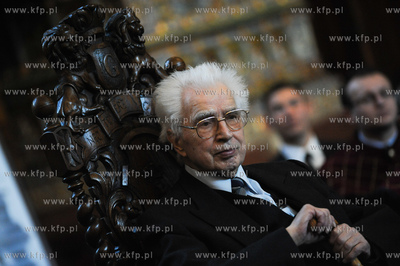 Gdansk. Dwor Artusa. Wreczenie Medali sw. Wojciecha...