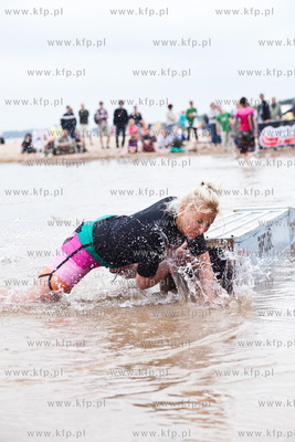 Gdansk Jelitkowo Nz zawody II edycji Polish Skimboarding...