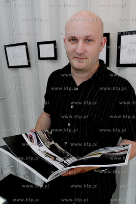 Janusz Kaniewski, polski projektant, ktory pracowal...