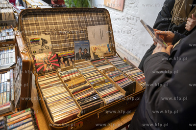 Sopot. Dwie Zmiany. Giełda płyt winylowych.12.02.2023...