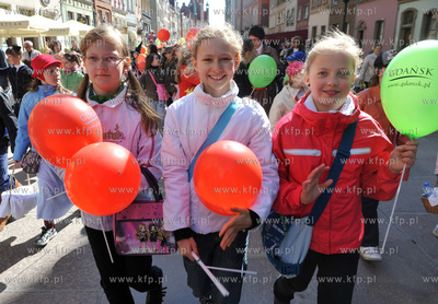 Parada dziecieca z okazji obchodow Swiatowego Dnia...