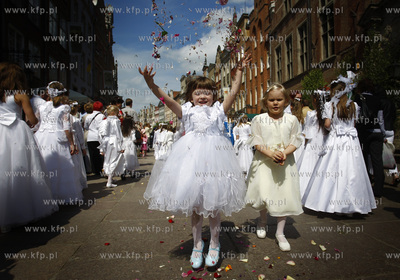 Gdansk. Sw. Bozego Ciala. Nz procesja ulicami starowki.
11.06.2009
fot....