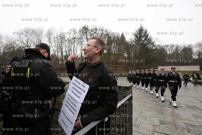 Rocznicowe obchody Powrotu Gdańska do Macierzy. Złożenie...