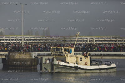 Stocznia Remontowa Shipbuilding. Wodowanie żaglowca...