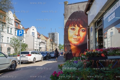 Gdańsk, Wrzeszcz, ul. Partyzantów.  Nz. Druga, poprawiona...