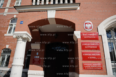 Slupsk. Siedziba Rady, Zarzadu i Starostwa Powiatu...