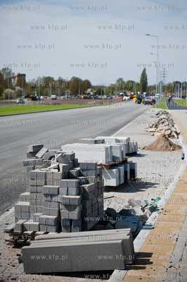 Gdansk. Budowa ulic i torowisk na ul Hallera i Uczniowskiej,...
