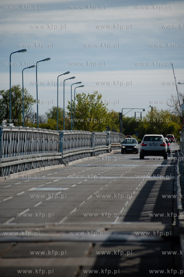 Gdansk. Sobieszewo. Odremontowany most pontonowy.
06.05.2014
fot....