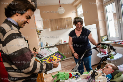 Gdansk. 8-letni Pawela, cierpiacy na rdzeniowy zanik...