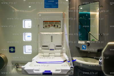 Gdynia. Cisowa. Siedziba Szybkiej Kolei Miejskiej,...