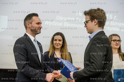 Sopot. Wydzial Ekonomiczny Uniwersytetu Gdanskiego....