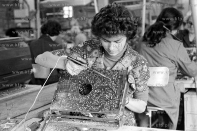 Linia produkcyjna telewizora Netun 150 w Gdańskich...