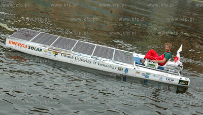 Katamaran Energa Solar z silnikiem zasilanym energia...