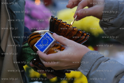 Cmenarz w Gdyni Cisowej. Swieto Zmarlch.
01.11.2006
fot....