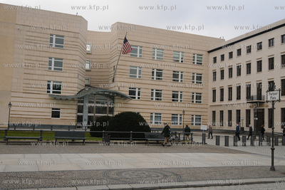 Berlin. Ambasada Stanow Zjednoczonych w poblizu Bramy...